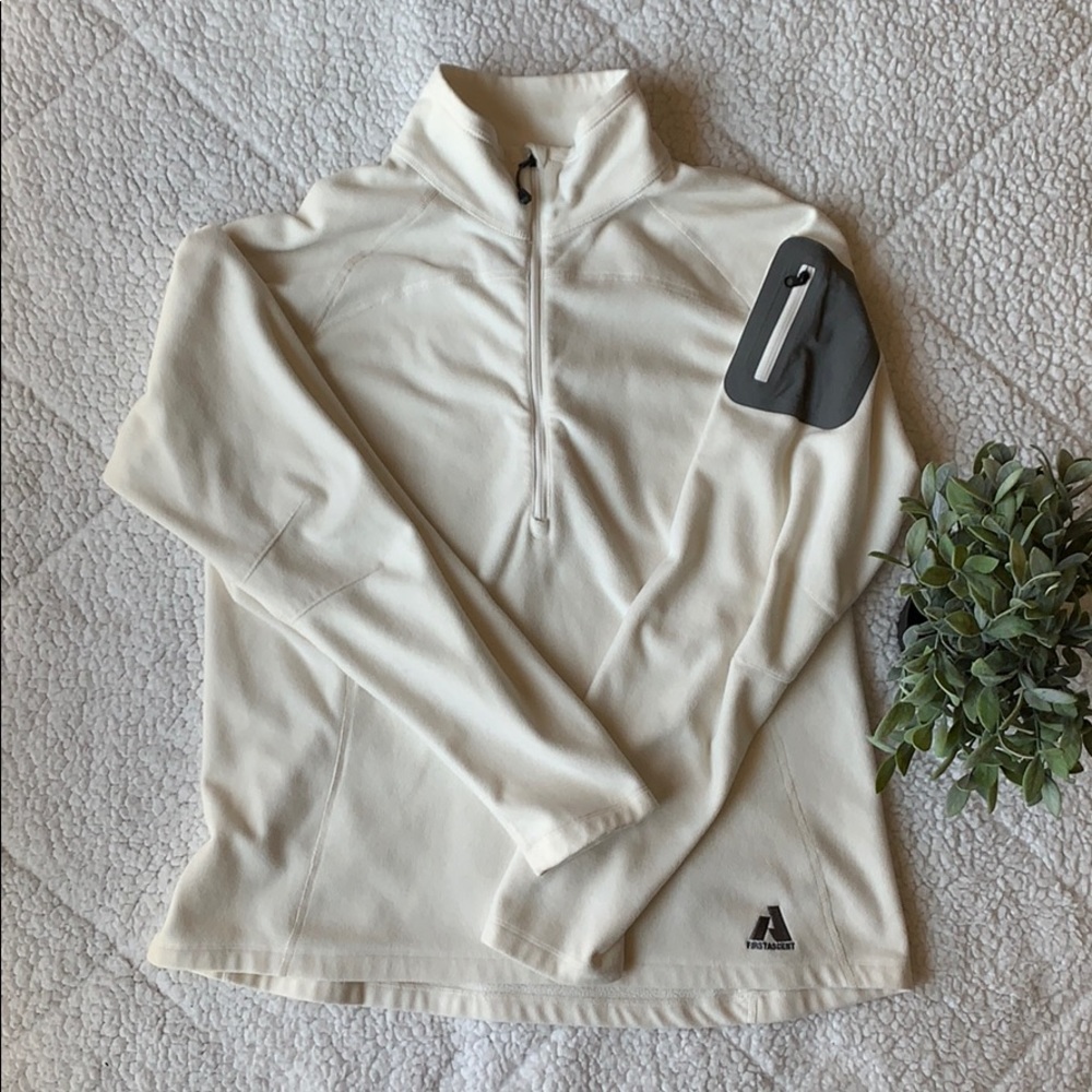 First Ascent 1/4 Zip Pullover Fleece